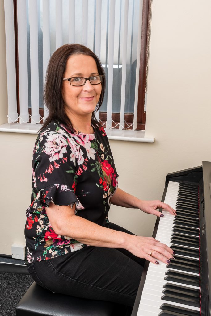 Sweet Symphony School of Music provides Piano Lessons to Students of all ages and abilities, from children through to adults